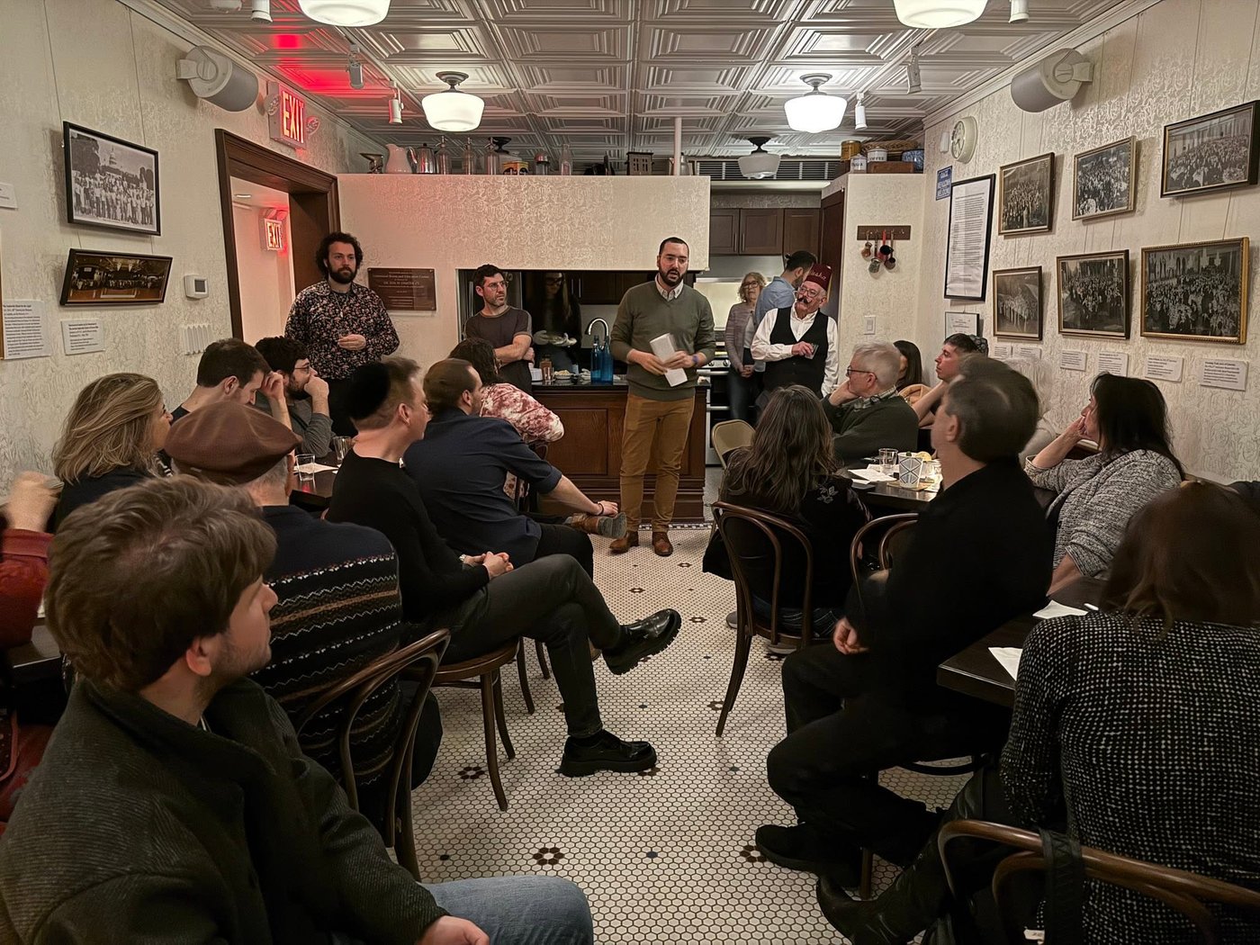 Teaching a full house at Kehila Kedosha Janina